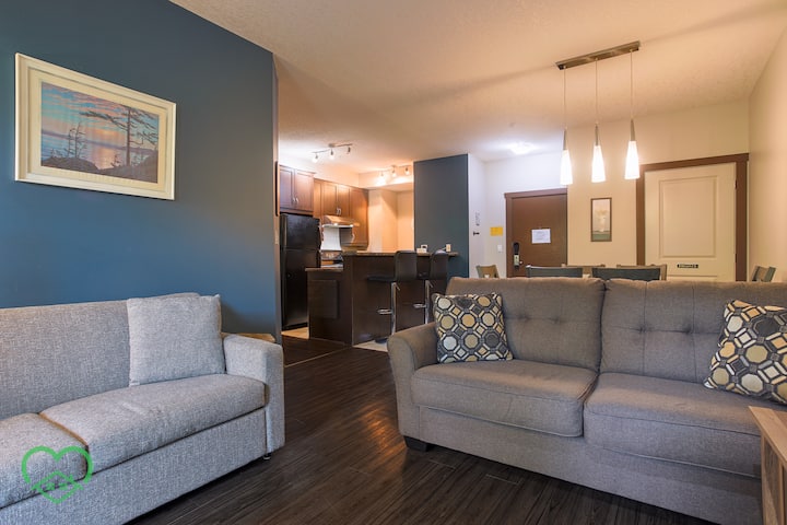 2 Bdrm Condo | Superb Facilities | Great Location - Fernie