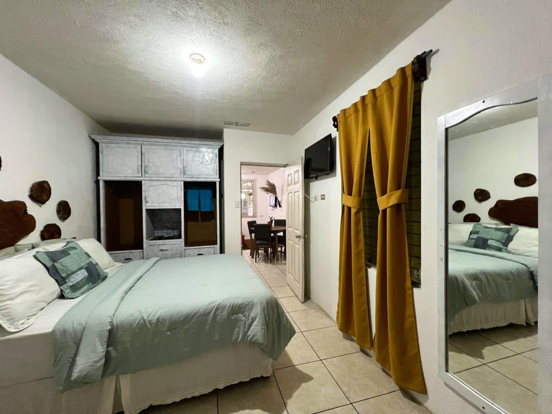 COMFY furnished private apartment.Netflix/internet — photo 3