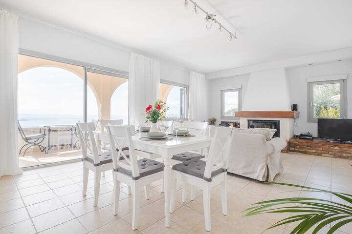 Villa Genna Endless Views Over Kalami Bay Where The Sky Meets The Sea - Kassiopi