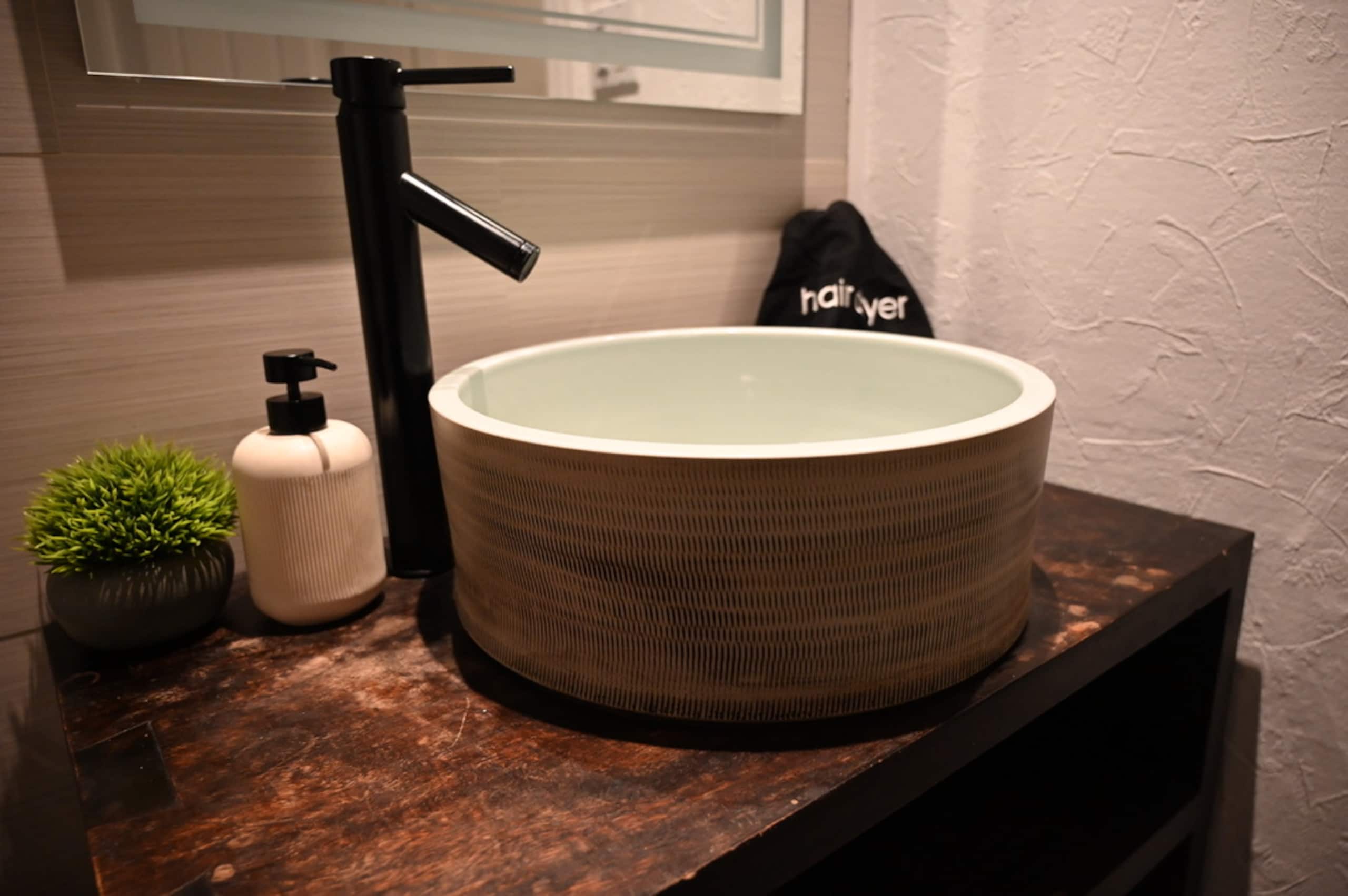 Condo in Honolulu · ★5.0 · 1 bedroom · 1 bed · 1 private bath - Image 24