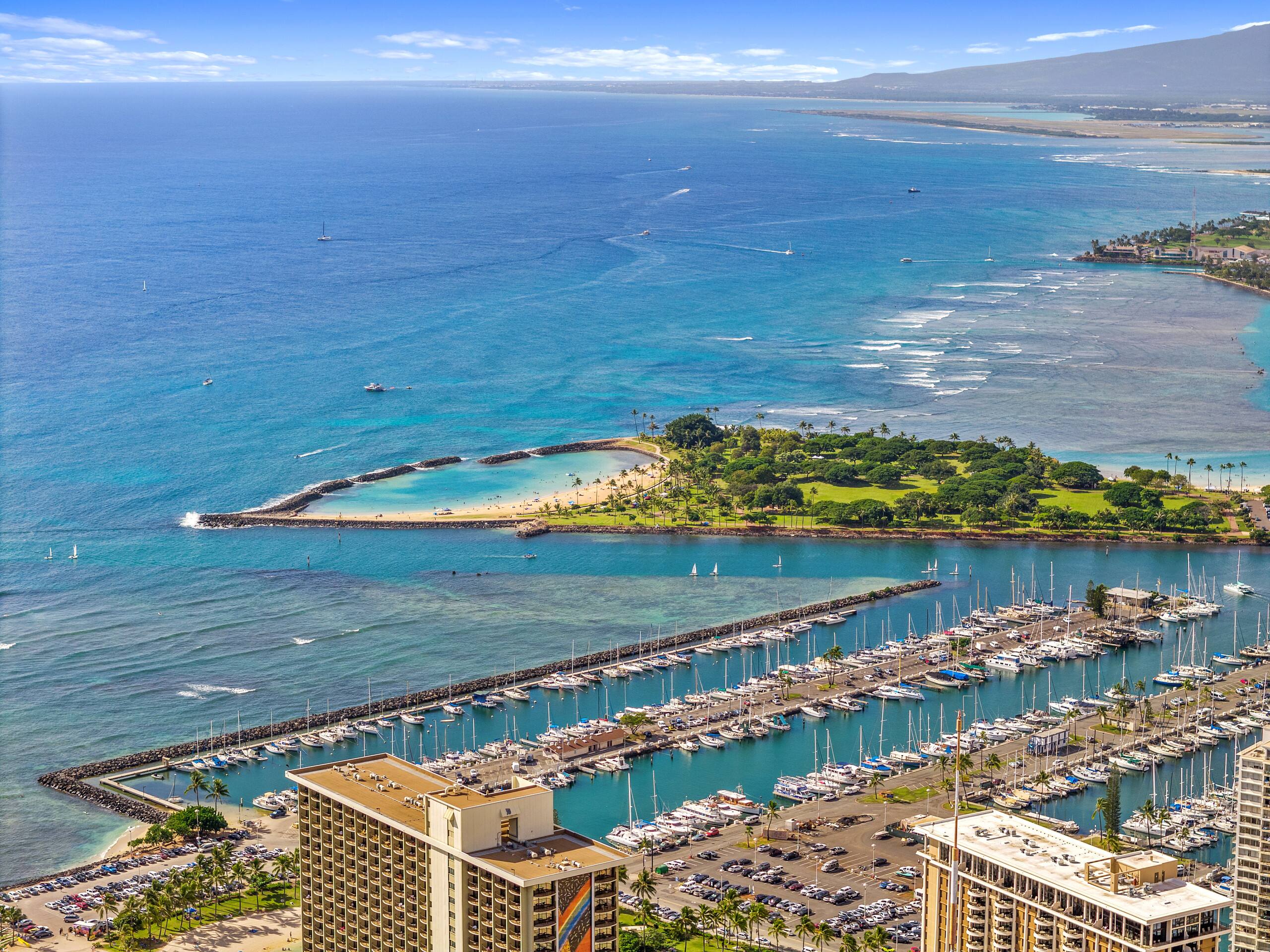 Condo in Honolulu · ★5.0 · 1 bedroom · 1 bed · 1 private bath - Image 33