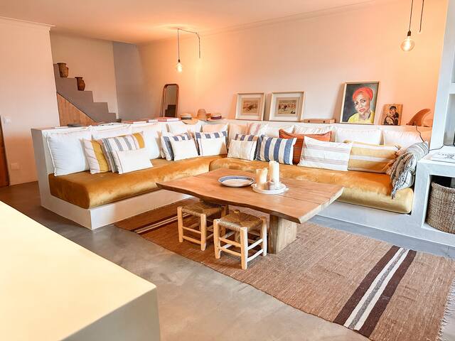 White Beach Hut Aljezur