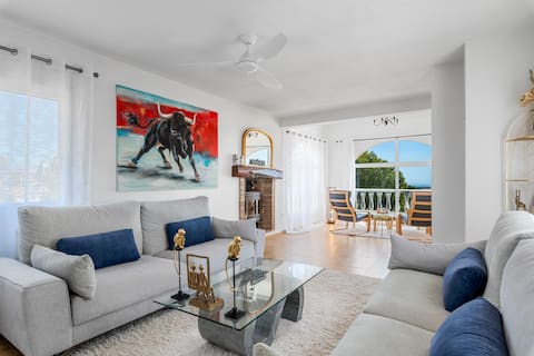 Top Airbnb: Villa Reina with private pool and sea views in Pilar De La Horadada
