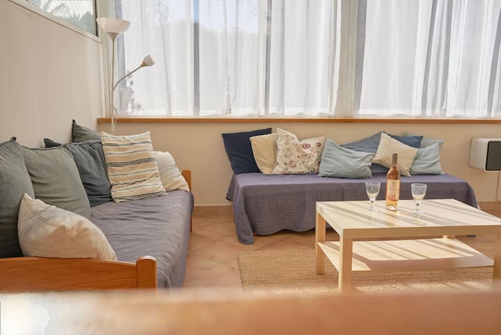 Escapade à Six-fours – Plage, Terrasse & Parking - Six-Fours-les-Plages