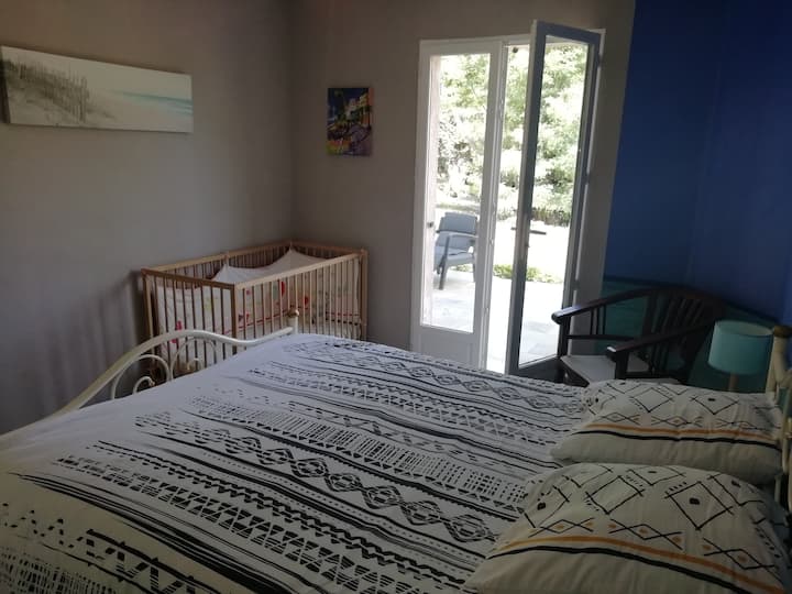 غرفة النوم 1