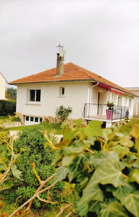 L'étape Nuitonne – House with garden for 6 people.