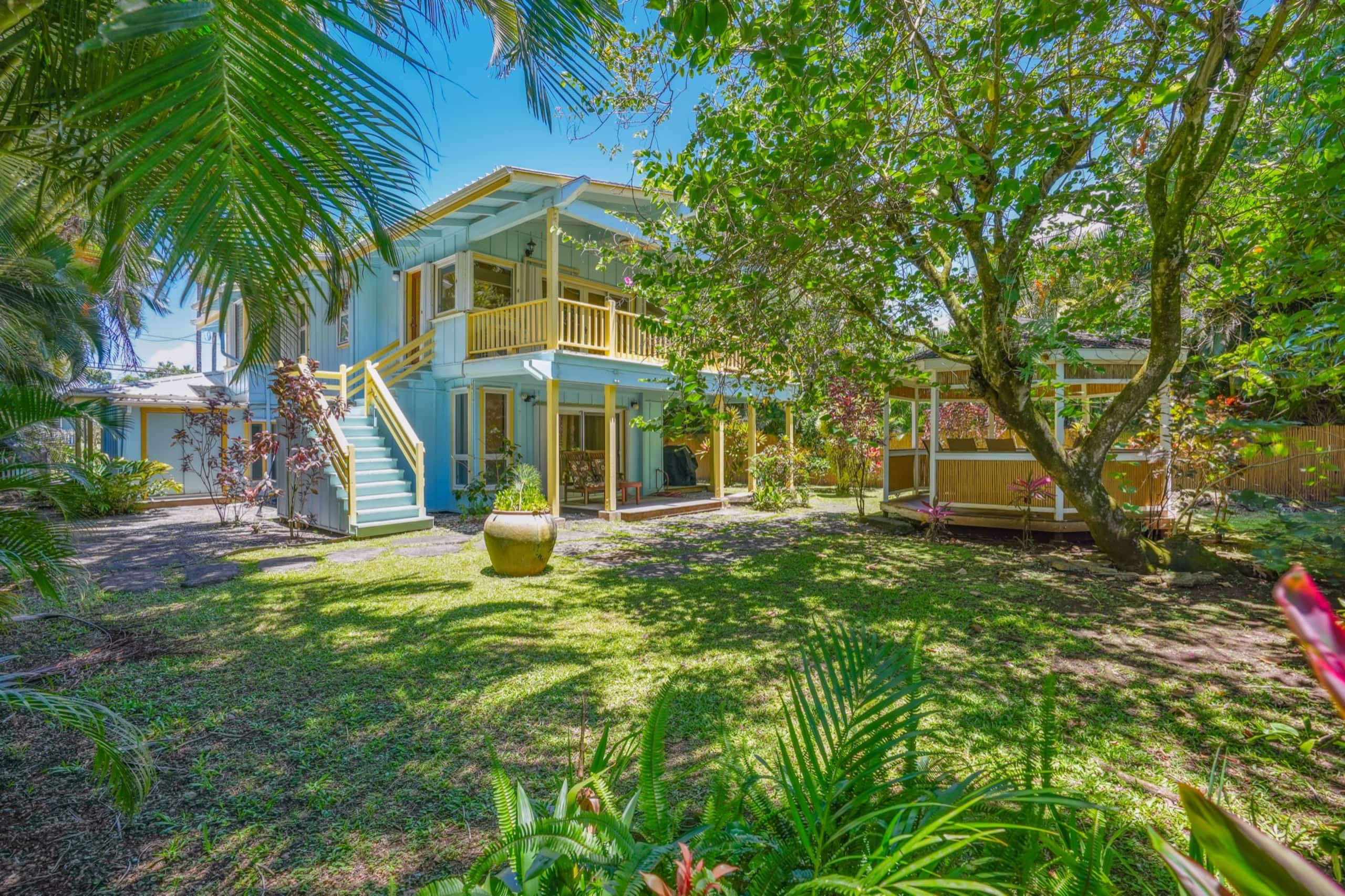 Home in Hanalei · ★4.87 · 5 bedrooms · 6 beds · 2 private baths - Image 35
