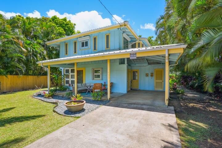 A/C Hanalei Home, short walk to Shops & the Beach! gallery image 3