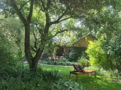 Get Close to Nature - Bushbaby Cottage