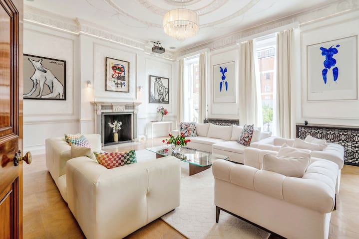 Timeless and elegant 3 bed next to Regents Park
