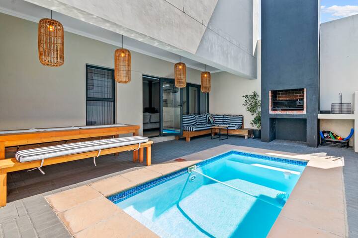 Precious Villa gallery image 2