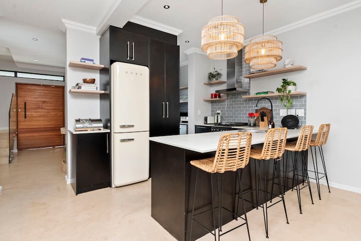 Precious Villa gallery image 4