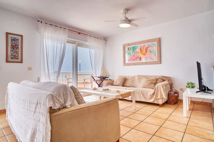 Amplio Duplex En Primera Linea Del Mediterráneo - Spania