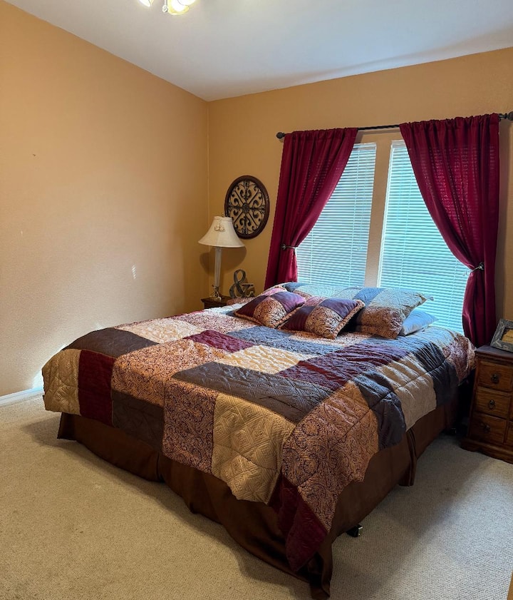 غرفة النوم 2