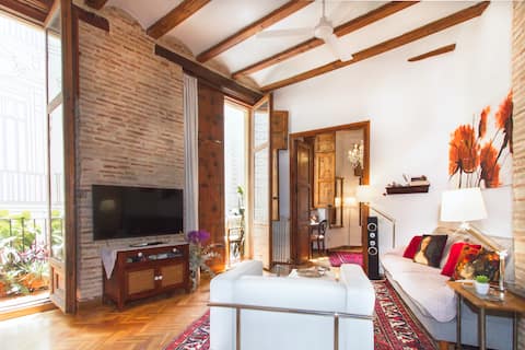 Propiedad de Airbnb exitosa: Classic Old Town apartment Valencia en Ciutat Vella