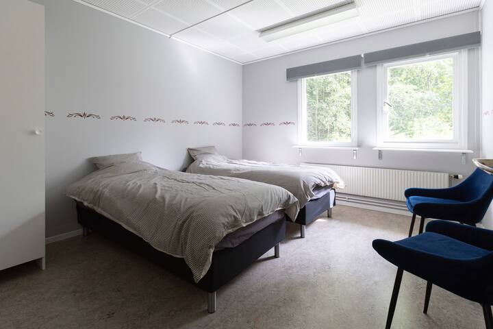 غرفة النوم 2