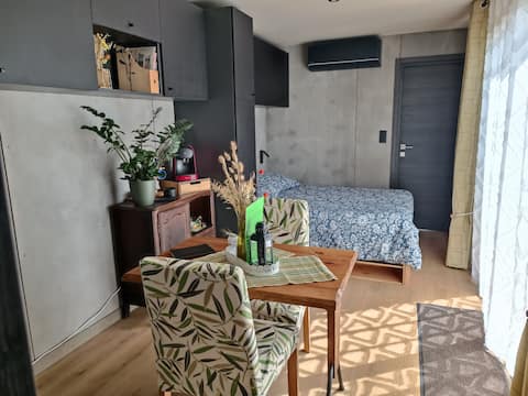 Airbnb performant: O' Petit Jardin, Puy du Fou, Thalès, garden à Cholet