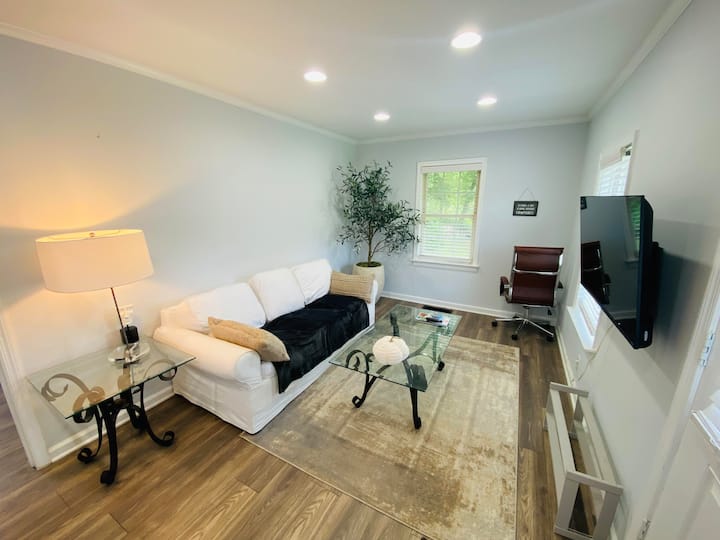 Safe & Quiet Guest House I 15 Min From Dc - 費爾法克斯