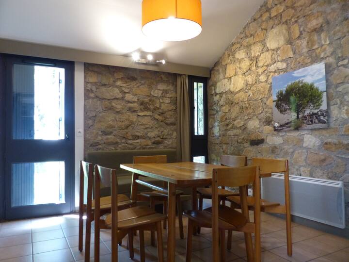 Location Ardèche 3 Pièces Mezzanine 5 Pers. - Les Vans