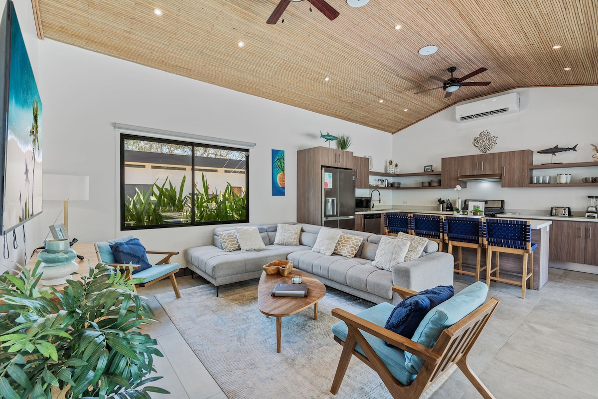 Home in Provincia de Guanacaste — 4 bedroom vacation rental in 