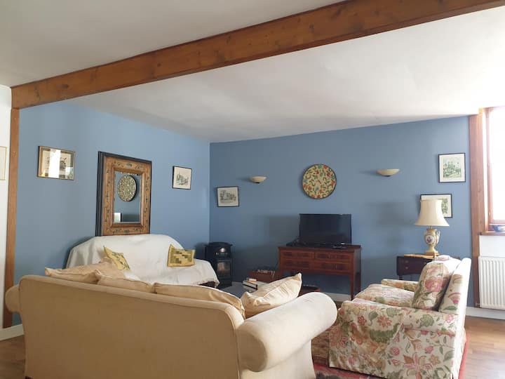 3 Bed 2 Bath Apartment Flat St Sever, Calvados (A) - Vire