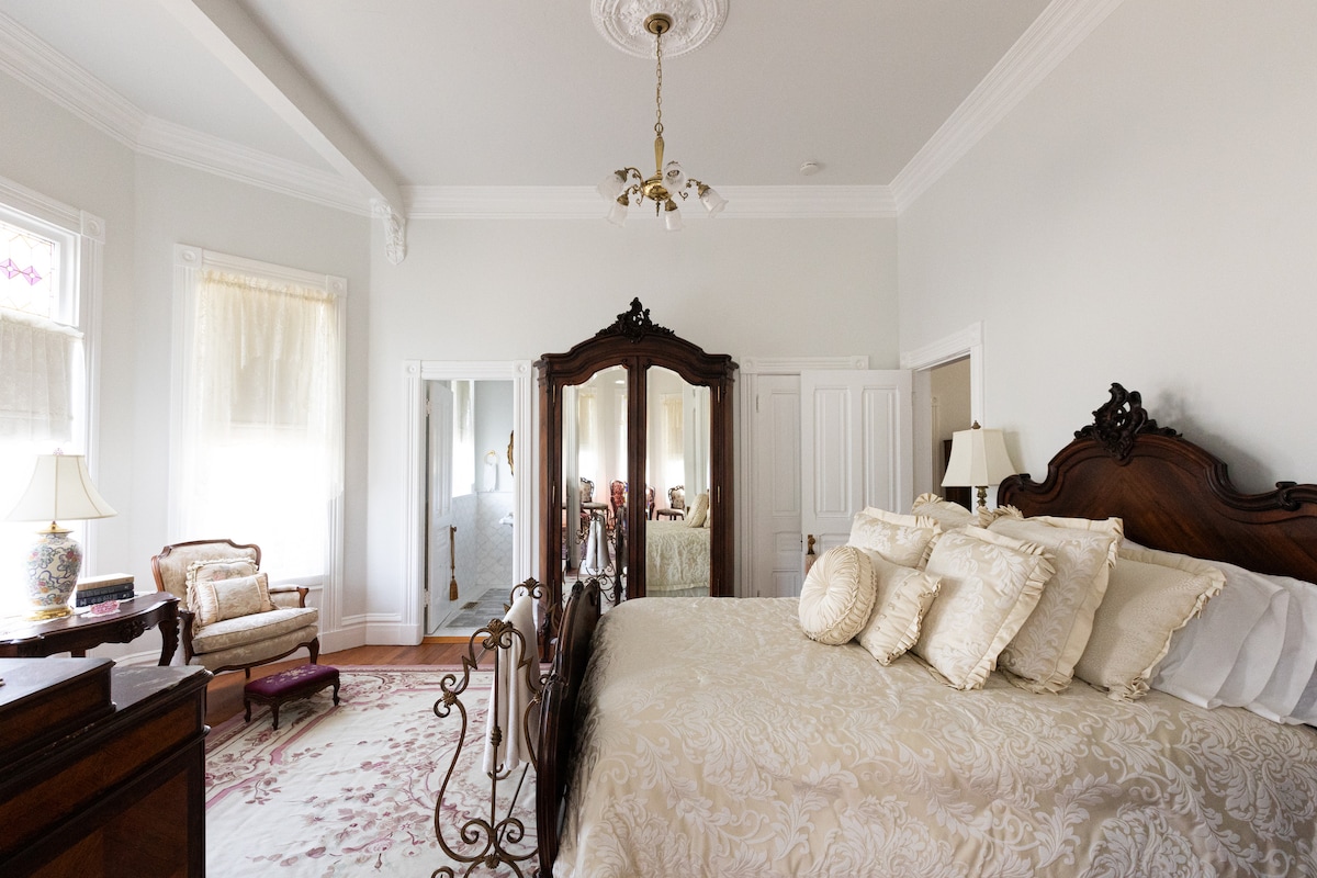 The bedroom suite is vintage- 1860's- but the mattress is Airbnb's highest rated mattress that sits atop of a modern day platform that has an electronic feature that raises and lowers the head for comfort. Nothing but the best for our guests!