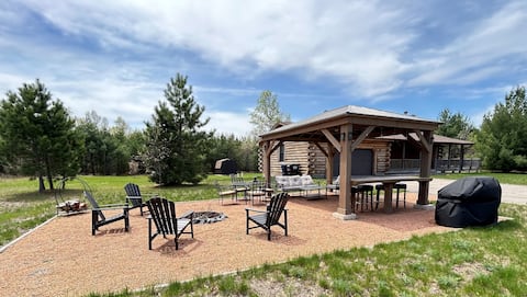 Rustic Charm, Modern Comfort-5 beds