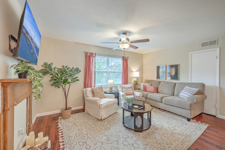 Scenic 2br River Retreat W/pool & Kid’s Nook - Hanahan, SC