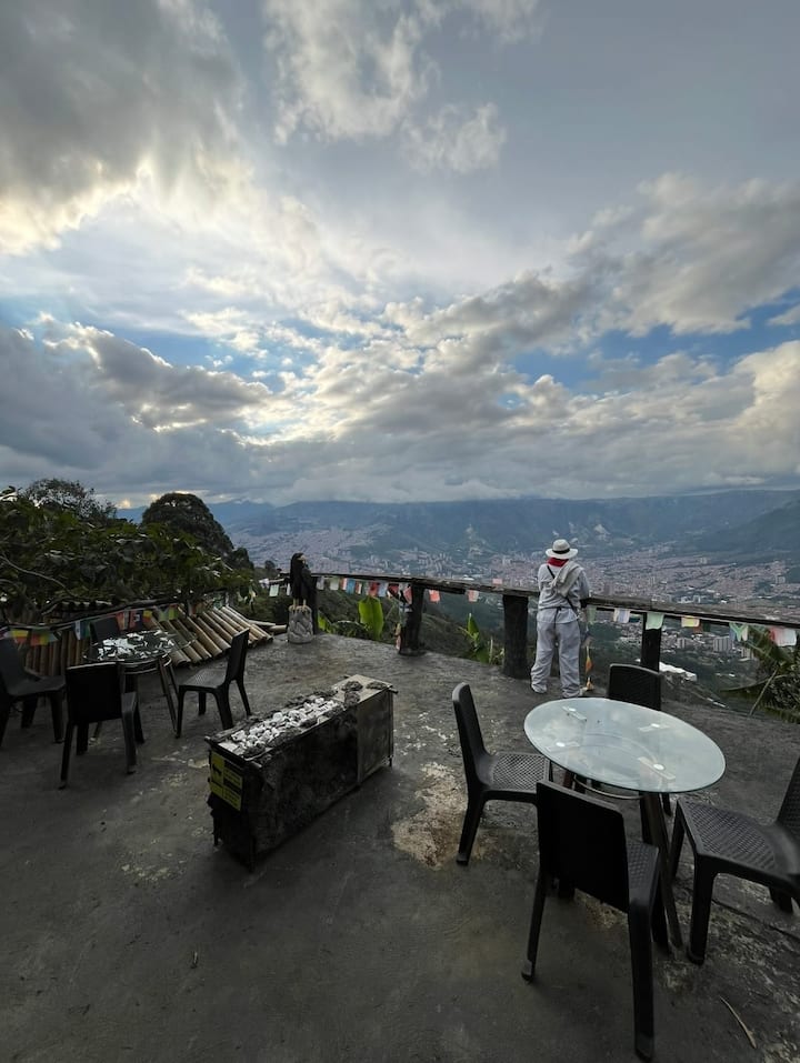 Medellin Coffee Farm Cabin At The Arvi Park - Copacabana