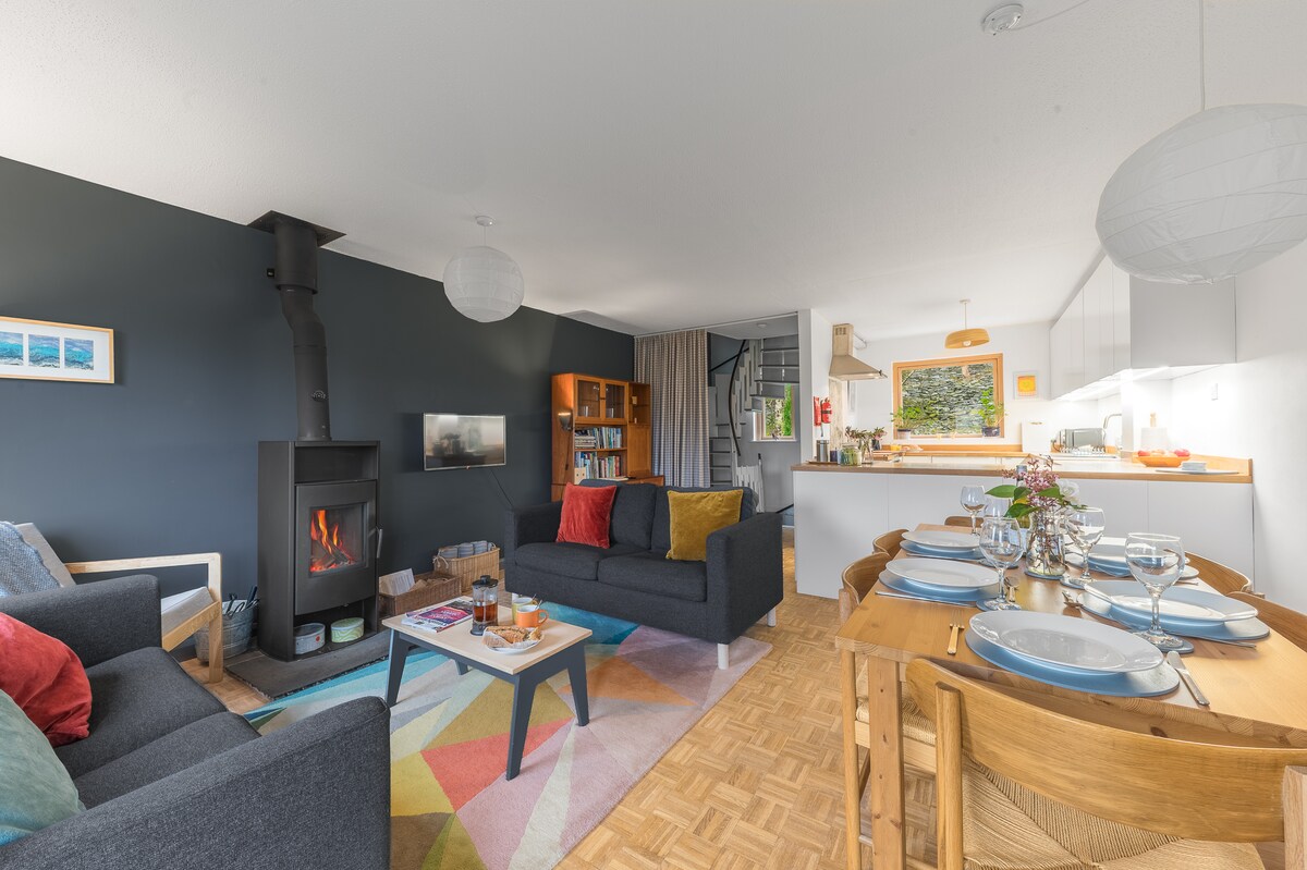 Top performing Airbnb: Stylish retreat in Langdale with mountain views in Lakes