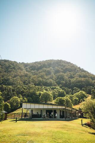 Serene Mountain Retreat gallery image 4