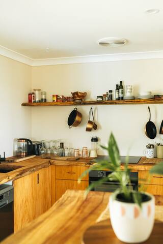 Serene Mountain Retreat gallery image 5