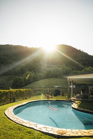 Serene Mountain Retreat gallery image 3