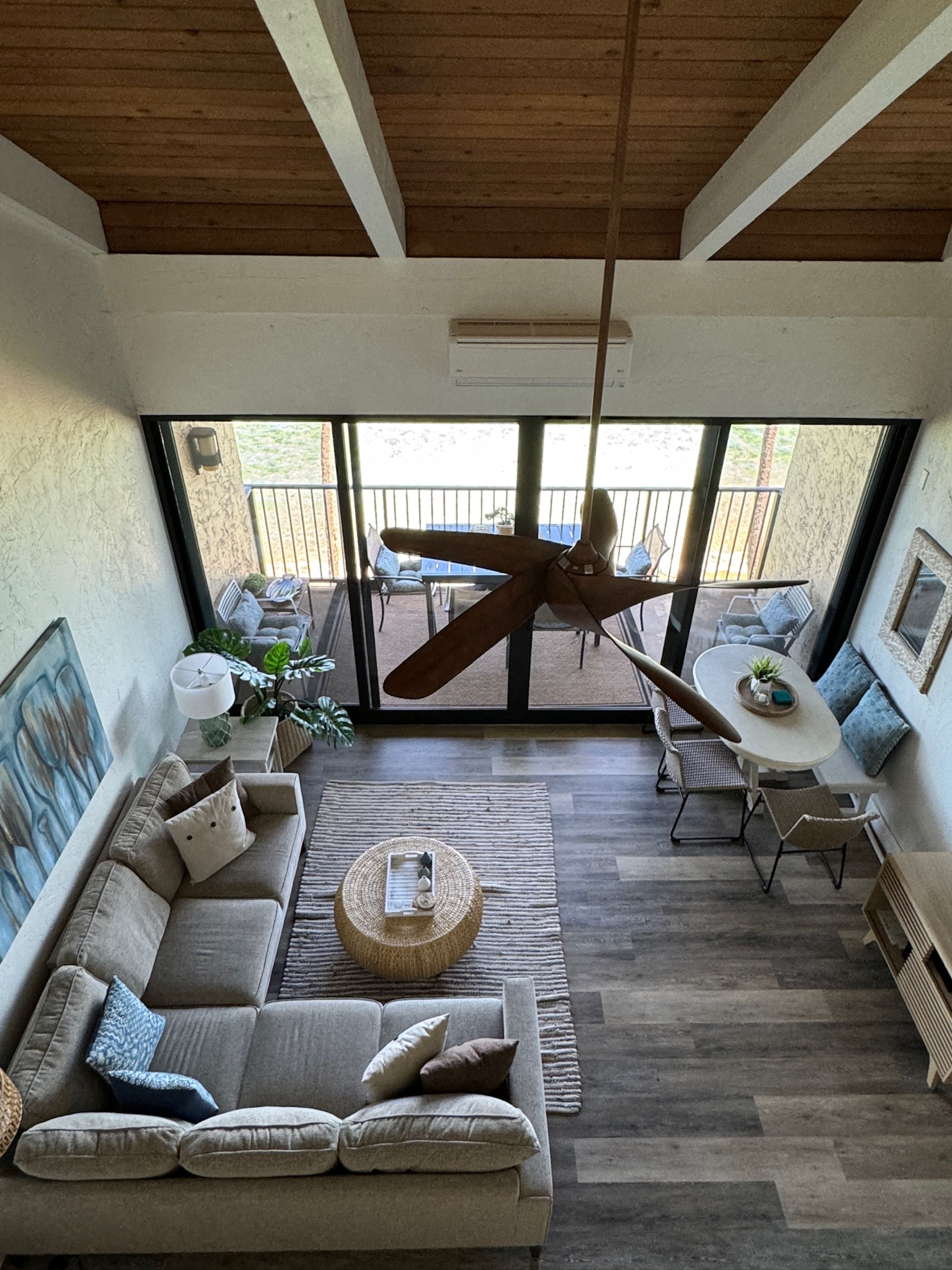 Oceanfront penthouse - stunning view! - Photo 4