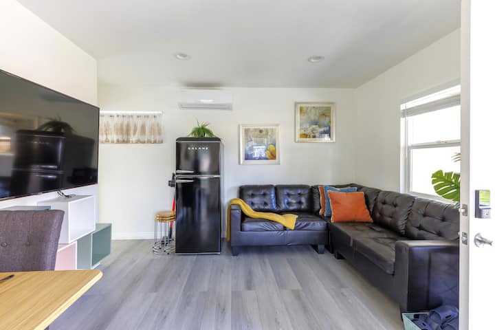 New Remodel Private House Near Dtla - El Monte, CA