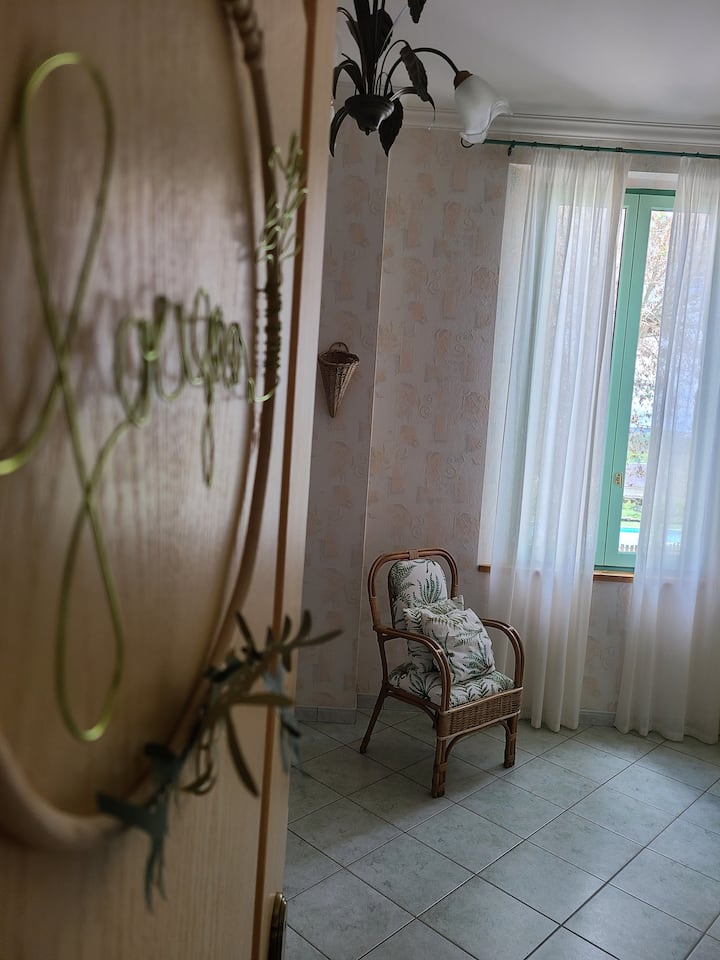 Les Dépendances Du Château- Chambre Fougères - Turenne