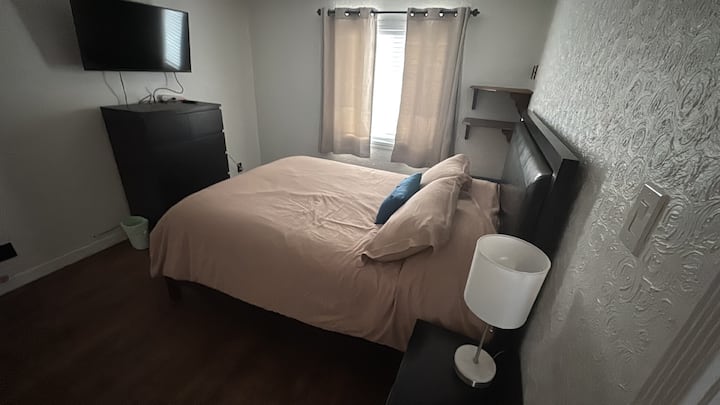 غرفة النوم 1