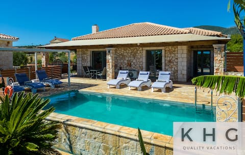 Leo's Stone made Villa!