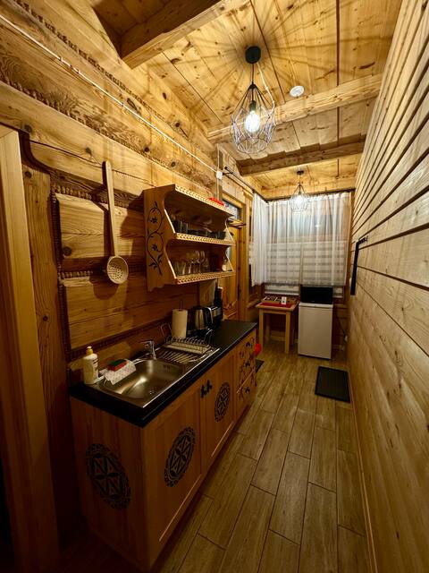 Top performing Airbnb: Red Apartment by Gąsiors in Gmina Biały Dunajec