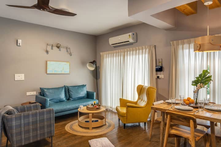 Living room image 3