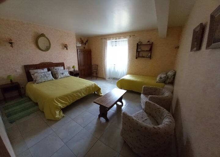 საძინებელი 4