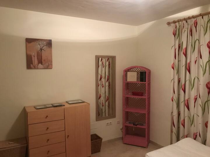Spálňa 2