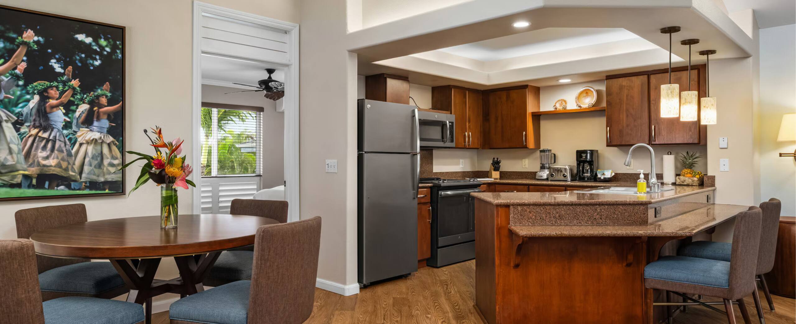 Resort in Princeville · ★5.0 · 2 bedrooms · 3 beds · 2 private baths - Image 5