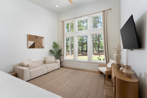 Salt & Pine - Sleeps 6, Pool, Fire Pit & Yoga Deck