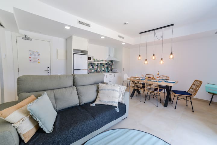 Bamblue Apartments - Espacioso Con 2 Dorm, Ac, Bbq - Calella