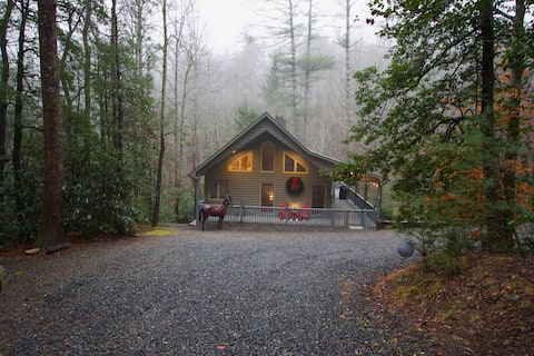 Wake to Birdsong & Hike-Fish-Soak in Nature’s Arms