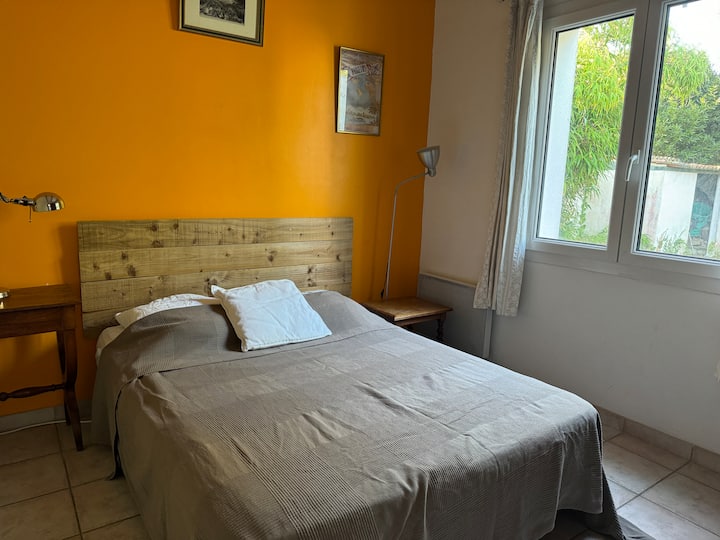 Dhoma e gjumit 4 / Chambre 4