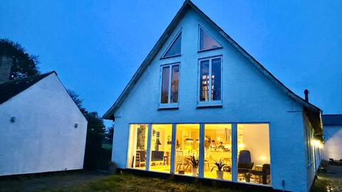 Beachside Farmhouse