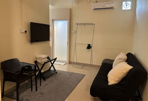 Nibong Tebal (1st Floor 2XQueen Room) WIFI