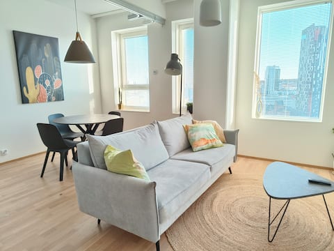 Top performing Airbnb: Stunning views in the city center next to Nokia Arena in Tampere